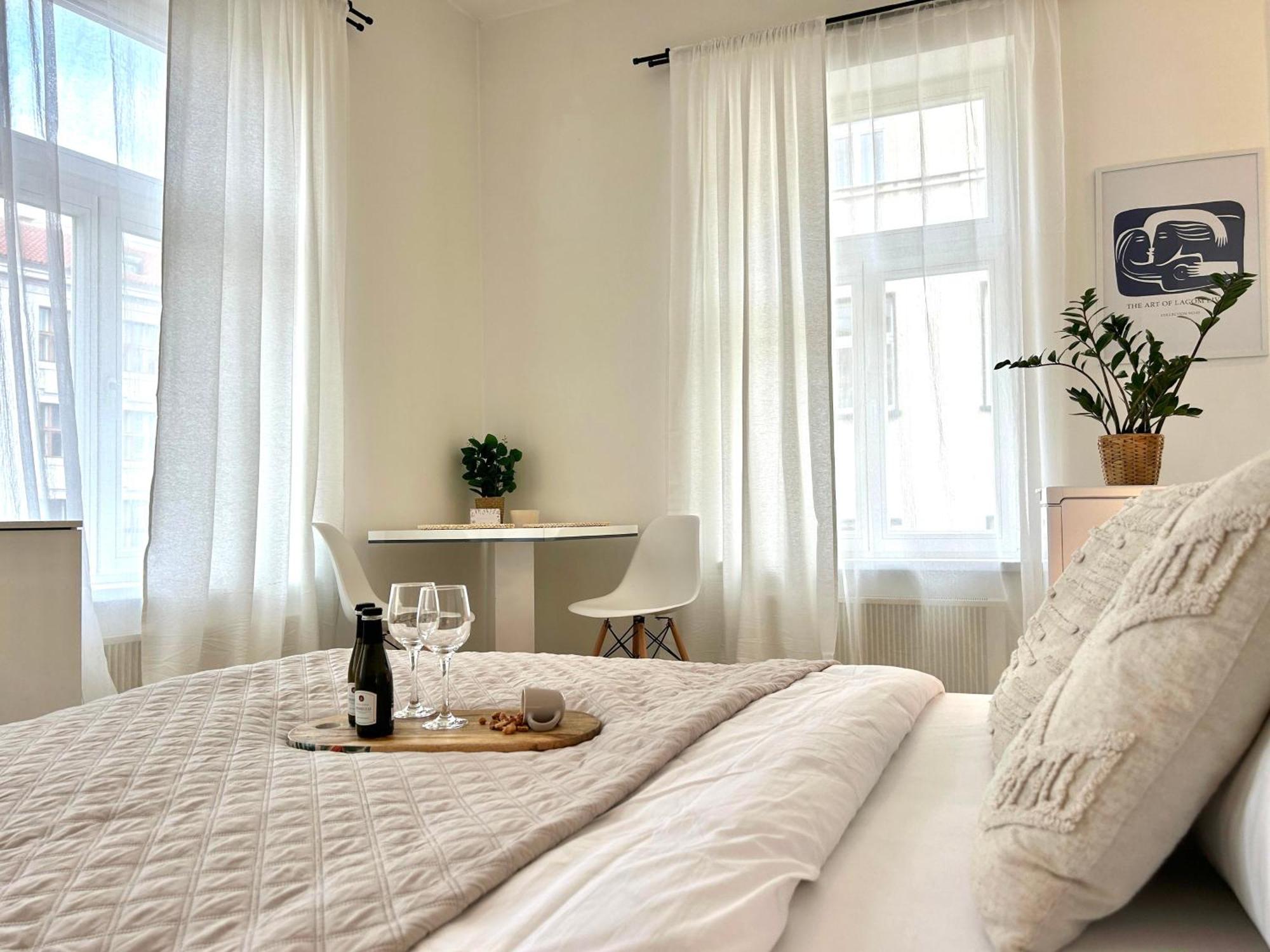 Treetess City Centre Prague Apartments Room photo